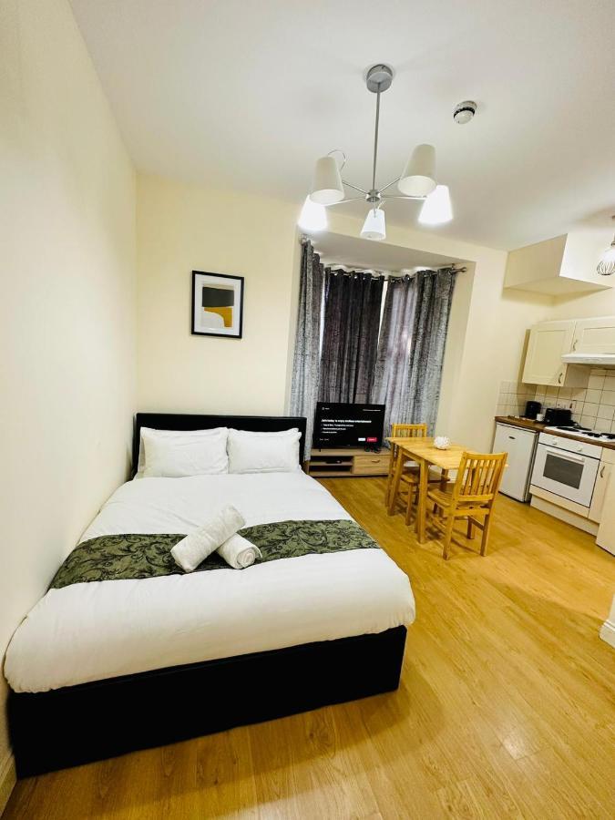 דירות לונדון Premium Studio Flat 02 Near Tower Bridge מראה חיצוני תמונה