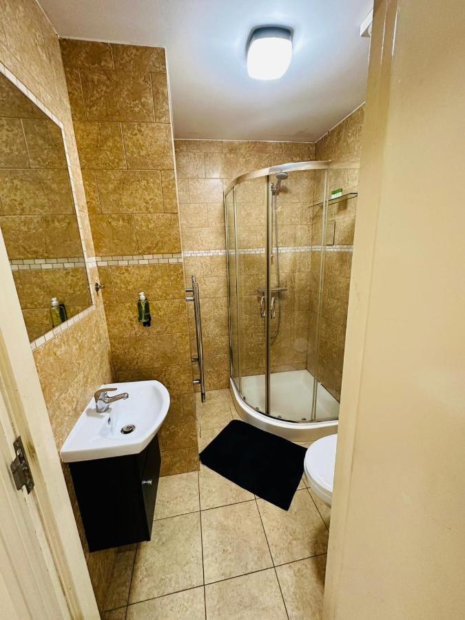 דירות לונדון Premium Studio Flat 02 Near Tower Bridge מראה חיצוני תמונה