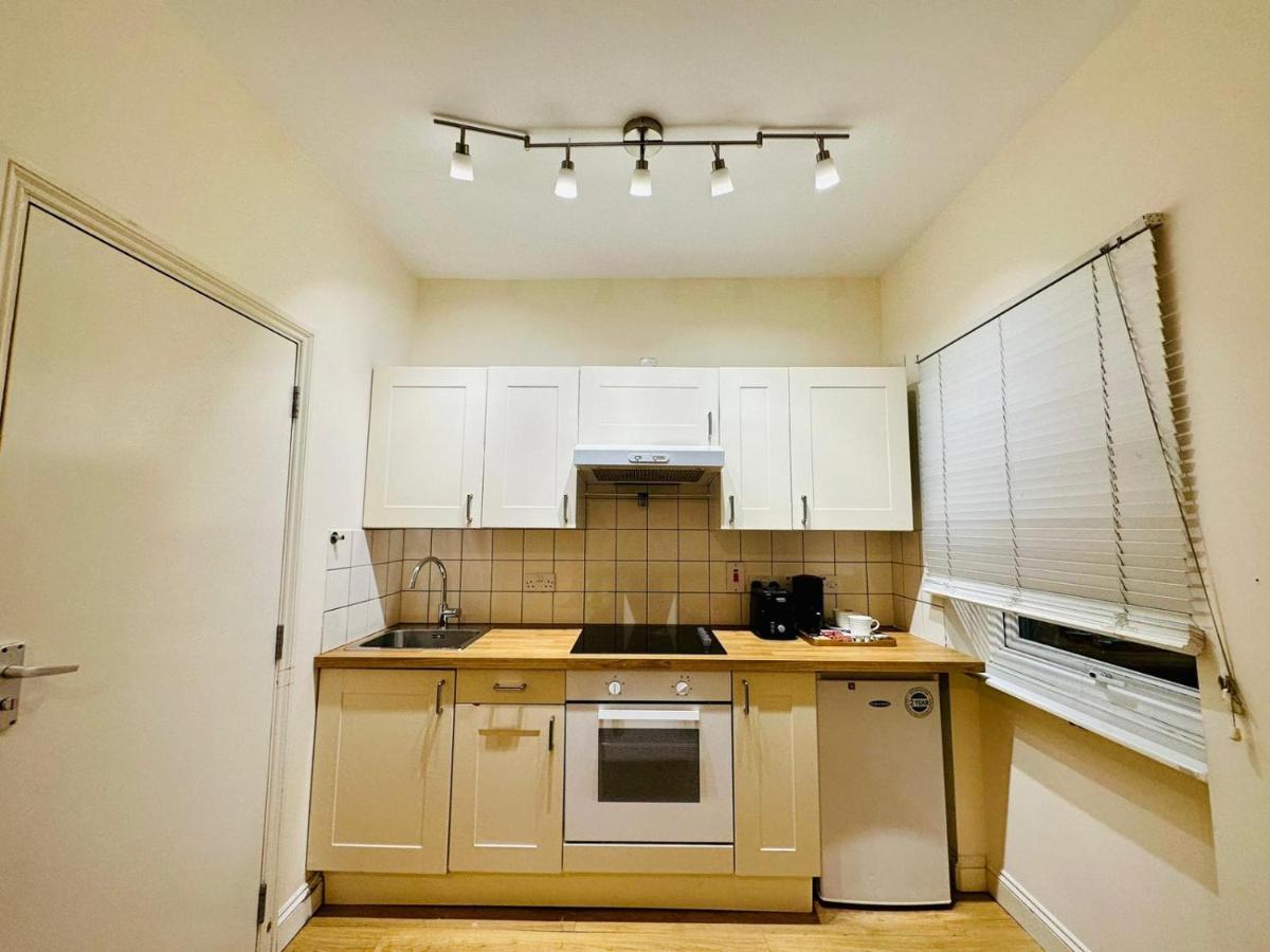 דירות לונדון Premium Studio Flat 02 Near Tower Bridge מראה חיצוני תמונה